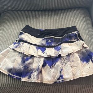 lululemon athletica Black and Blue Mini Skirt